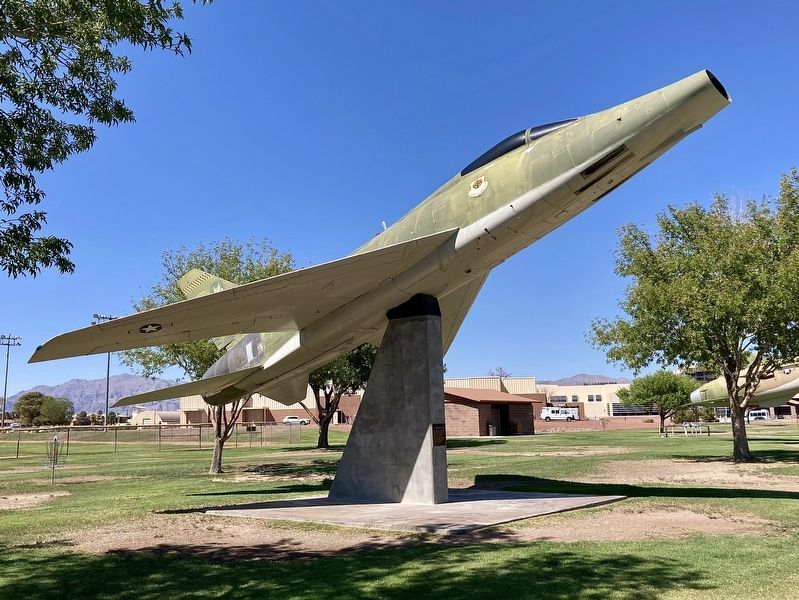 F-100D Super Sabre. Click for full size. F-100D Super Sabre image. Click for full size.