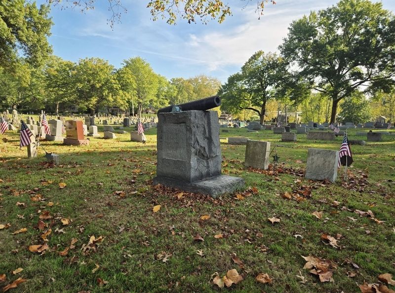 Charles R. Bright Post No. 360 Civil War Monument image. Click for full size.