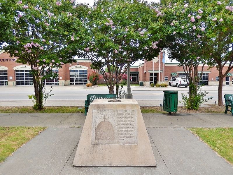 Robert Lee Williams Marker image. Click for full size.