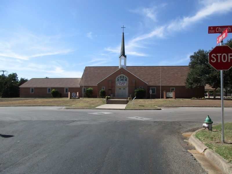First Presbyterian Church and marker image. Click for full size.
