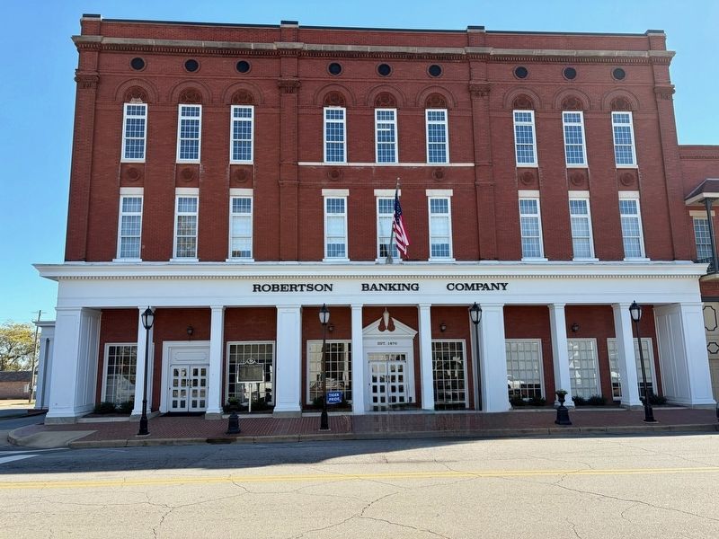 Robertson Banking Company Building image. Click for full size.
