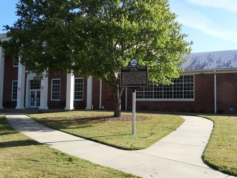 Hewitt High School Marker image. Click for full size.