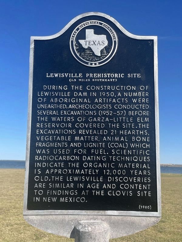 Lewisville Prehistoric Site Marker image. Click for full size.