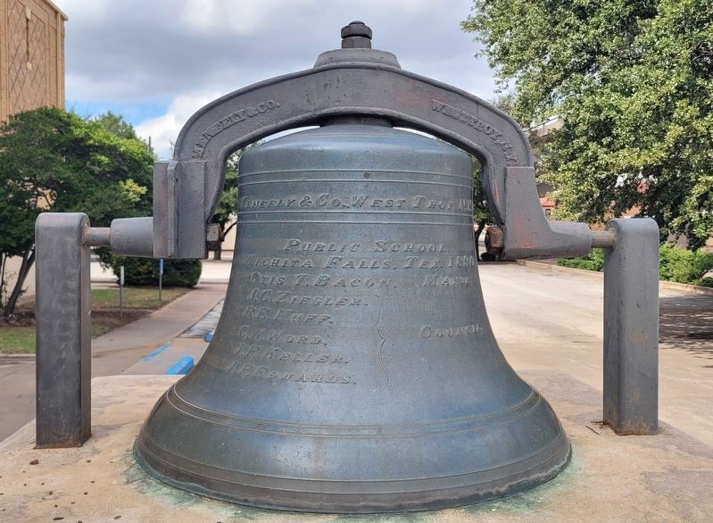 The Wichita Falls Junior College� Bell image. Click for full size.