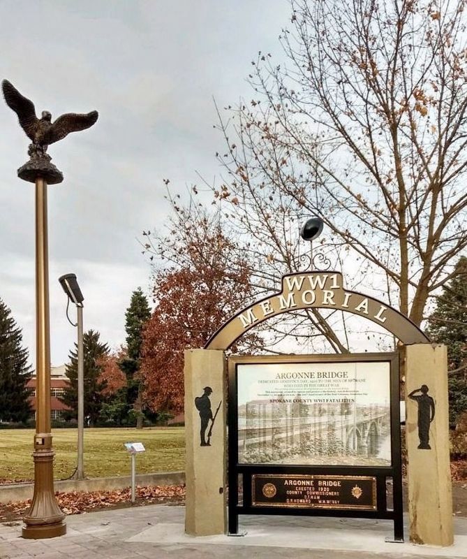 World War 1 Memorial - Argonne Bridge image. Click for full size.