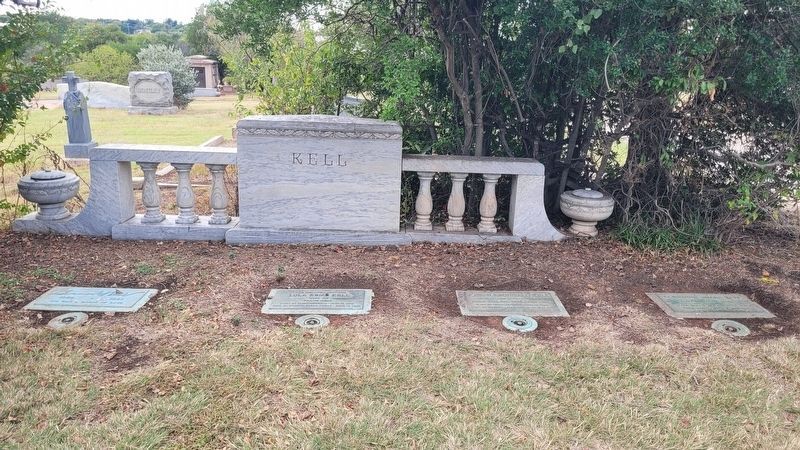 Frank Kell Family Plot image. Click for full size.