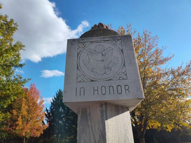 Kingwood Memorial Park Veterans Memorial image. Click for full size.