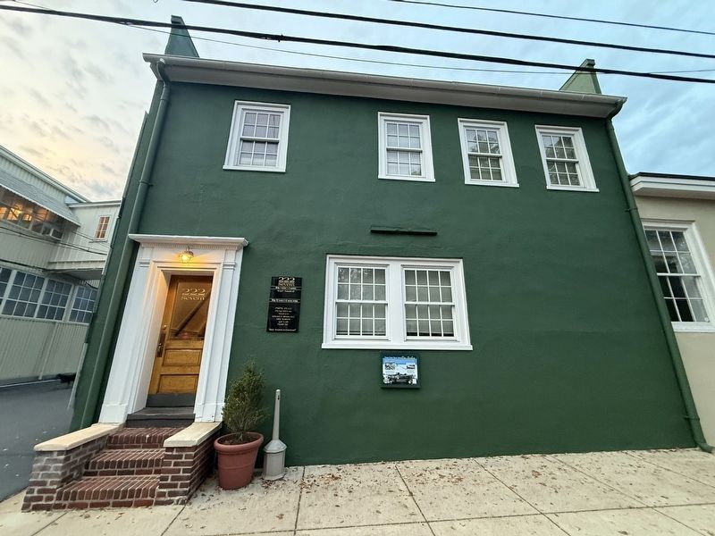 222 Severn Avenue image. Click for full size.