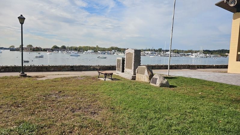 Port Washington Veterans Memorials image. Click for full size.