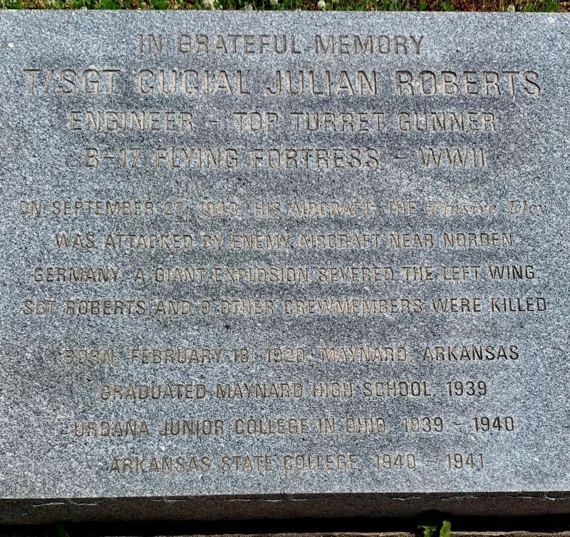 T/Sgt Cucial Julian Roberts Marker (Close-up) image. Click for full size.