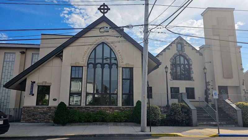 Lutheran Church of Our Savior image. Click for full size.