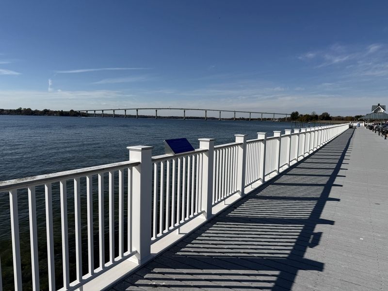 <i>Dewey</i> Floating Dry Dock Marker. Click for full size. <i>Dewey</i> Floating Dry Dock Marker image. Click for full size.