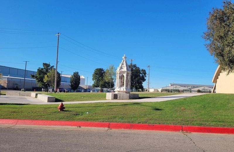 The view of the Baum Building Cupola and Marker from the road image. Click for full size.