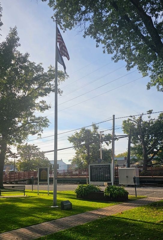 Malverne Honor Roll Marker. Click for full size. Malverne Honor Roll Marker image. Click for full size.