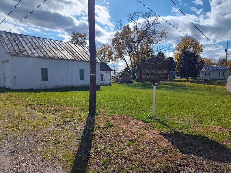 Delhi School Building / Town Hall and Radnor Grange Hall Marker. Click for full size. Delhi School Building / Town Hall and Radnor Grange Hall Marker image. Click for full size.