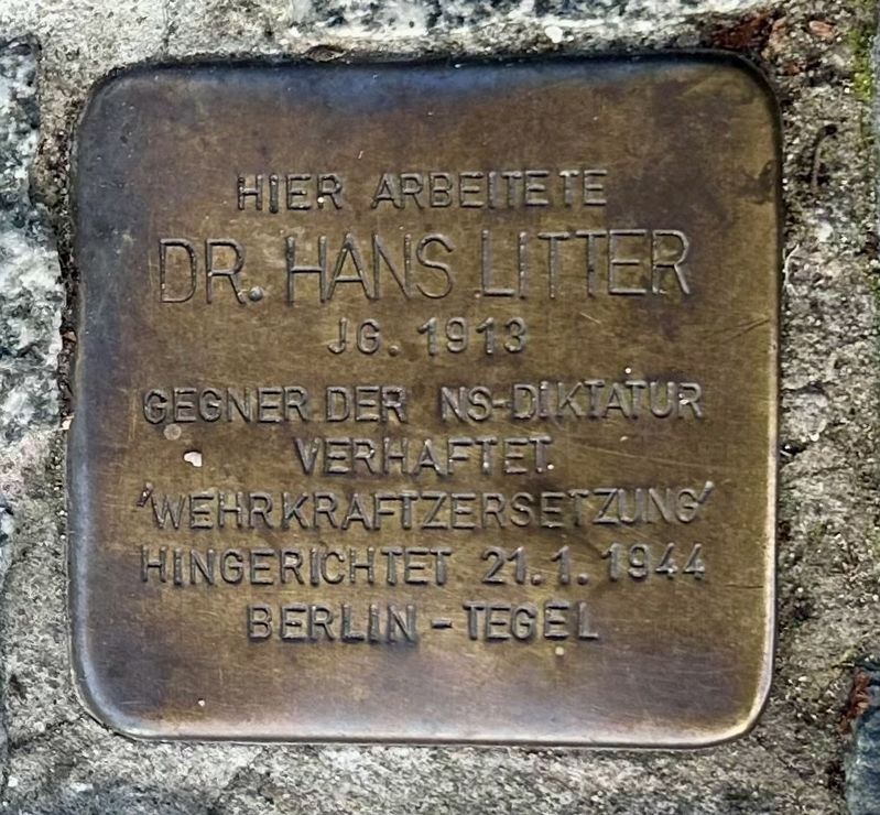 Dr. Hans Litter stolperstein image. Click for full size.