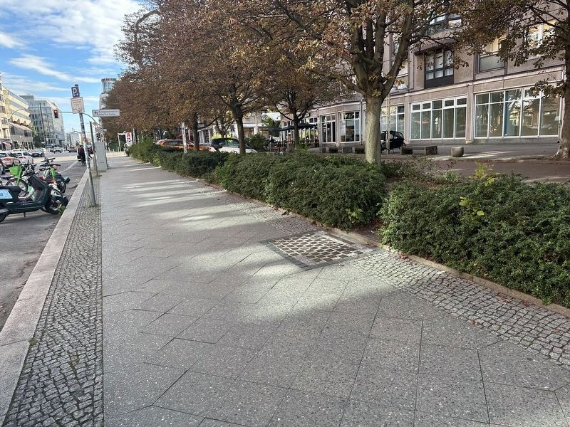 Dr. Hans Litter stolperstein - wide view image. Click for full size.