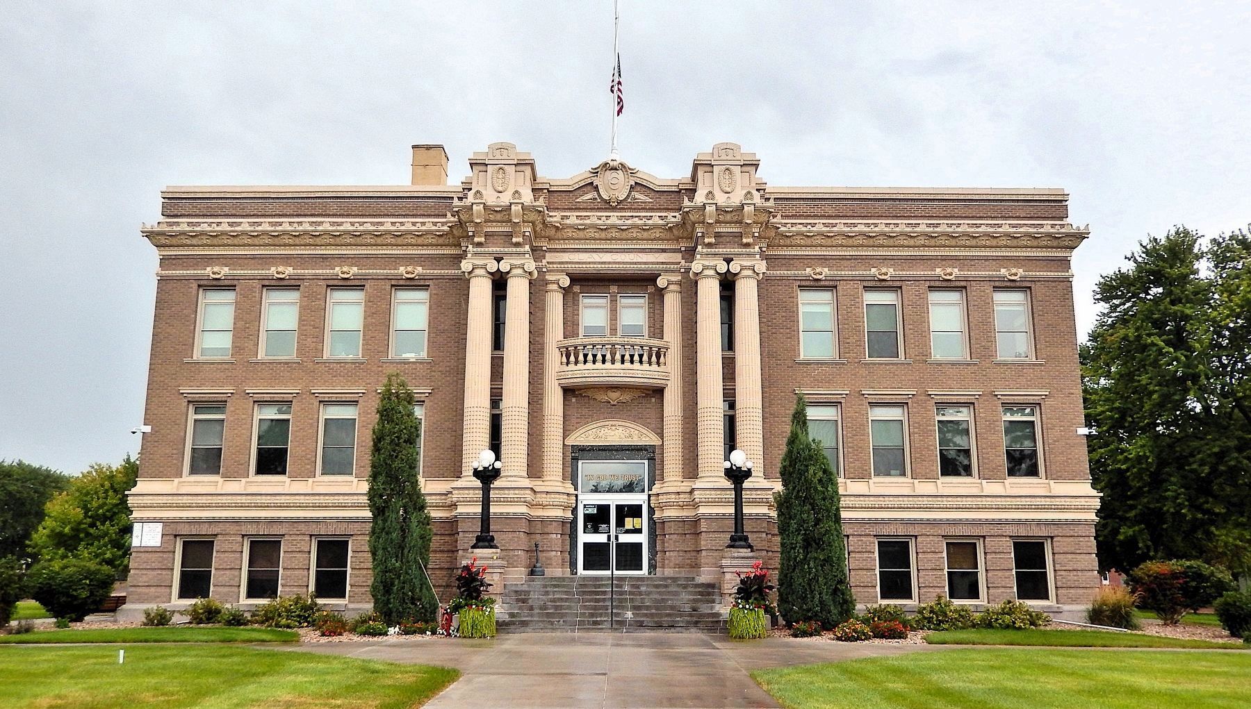 Clay County Courthouse image. Click for full size.