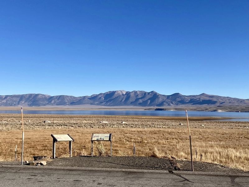 Crowley Lake and Marker image. Click for full size.