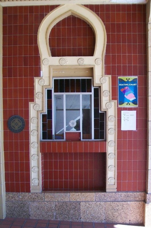Missouri Theater Landmark Marker image. Click for full size.