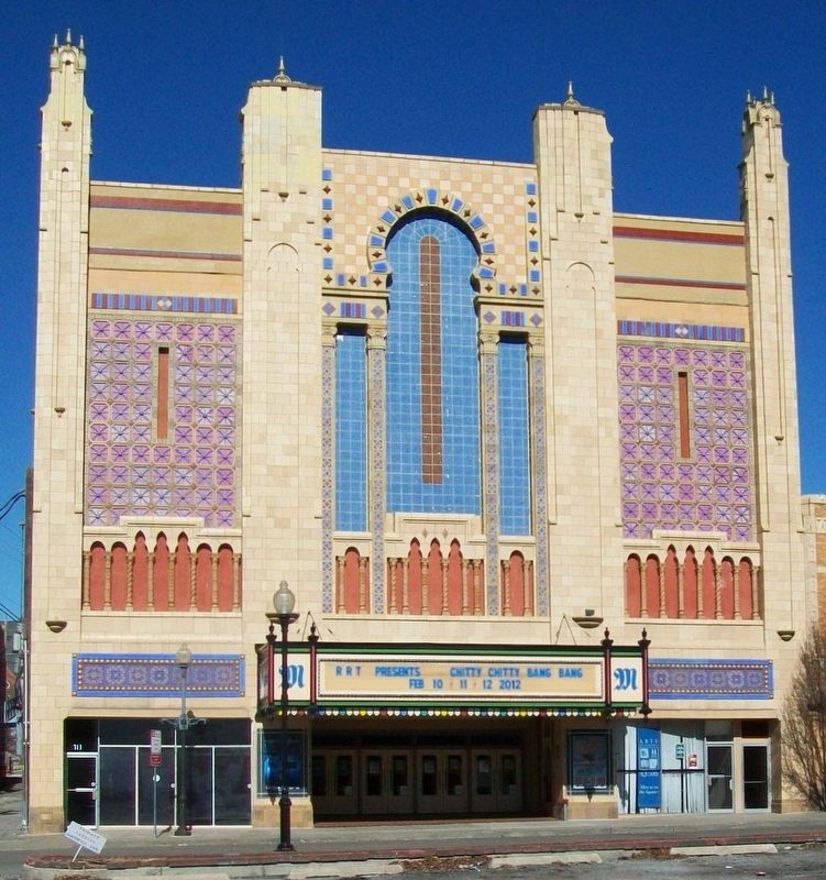 Missouri Theater image. Click for full size.