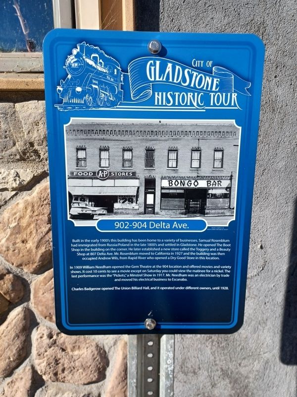 902-904 Delta Ave. Marker image. Click for full size.