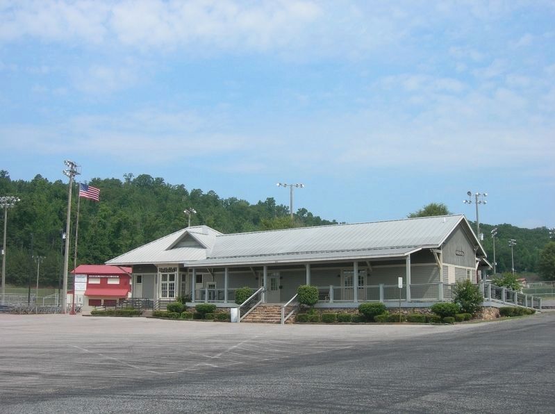Historic Oneonta L & N Railroad Depot Marker image. Click for full size.