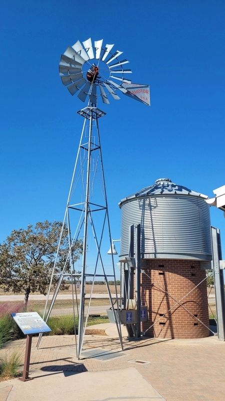 The full view of the Windmill and Marker image. Click for full size.