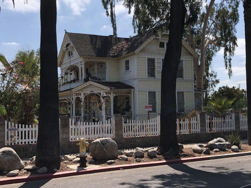 Dr. O.S. Ensign House image. Click for full size.