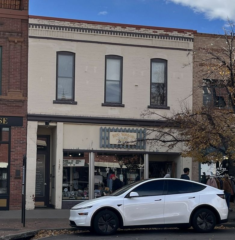 1120 Washington Avenue. Click for full size. 1120 Washington Avenue image. Click for full size.