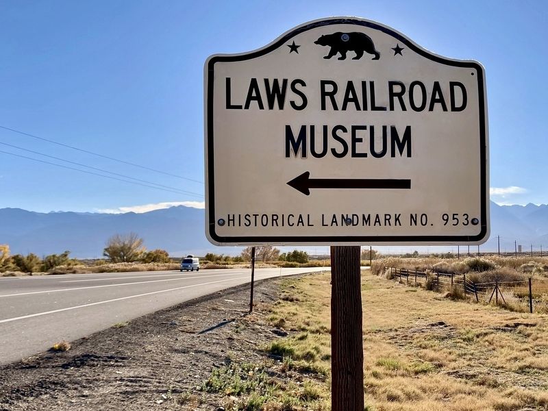 Street Sign image. Click for full size.
