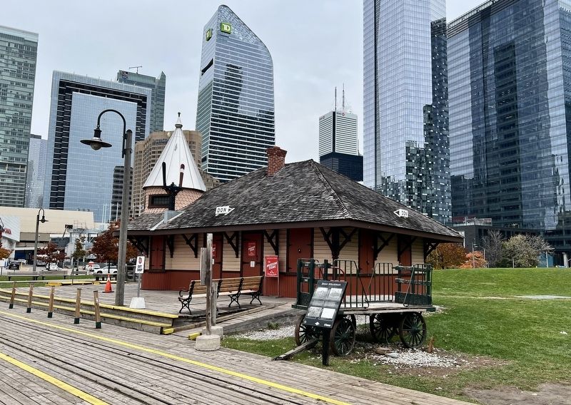 Former Don Station and marker image. Click for full size.