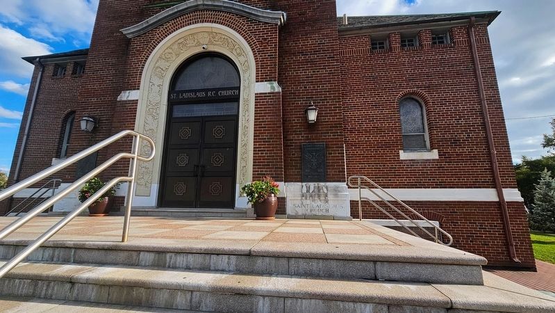 St. Ladislaus Roman Catholic Church image. Click for full size.