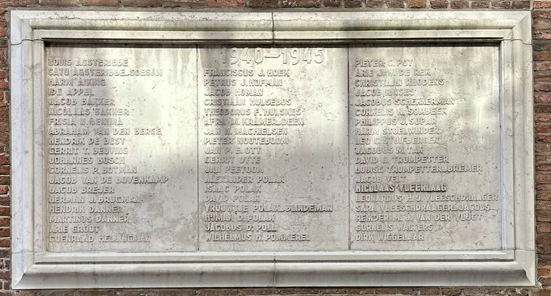 Hoorn WWII Memorial Marker image. Click for full size.