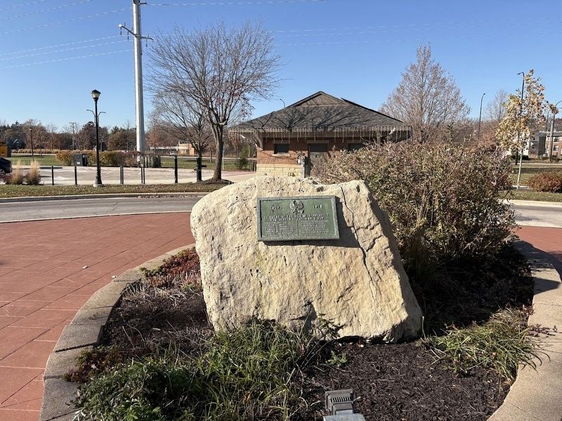 Warrenville World War I Memorial Rock. Click for full size. Warrenville World War I Memorial Rock image. Click for full size.
