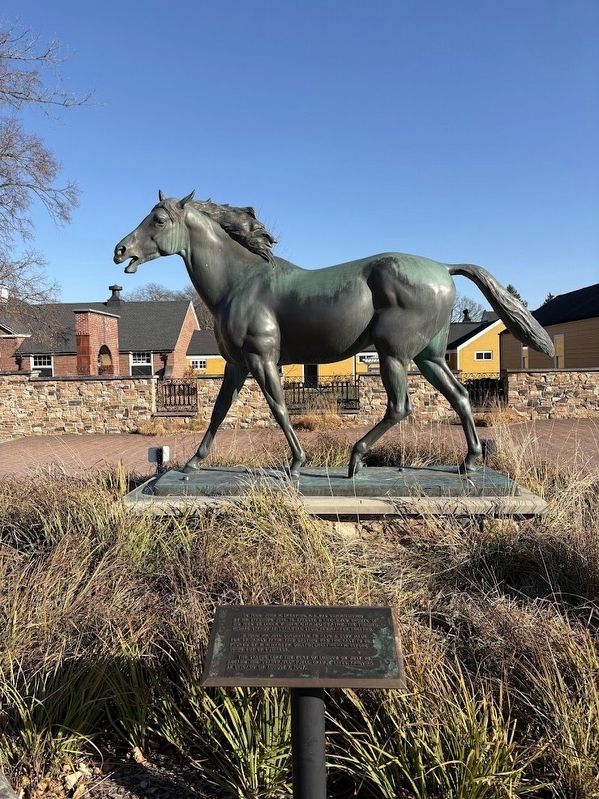 Chamossaire Statue and Marker image. Click for full size.