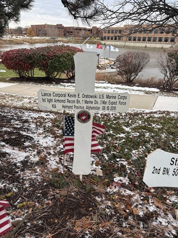 Blue Star Memorial cross: Kevin Oratowski image. Click for full size.
