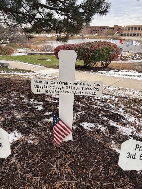 Blue Star Memorial cross: Gunnar Hotchkin image. Click for full size.