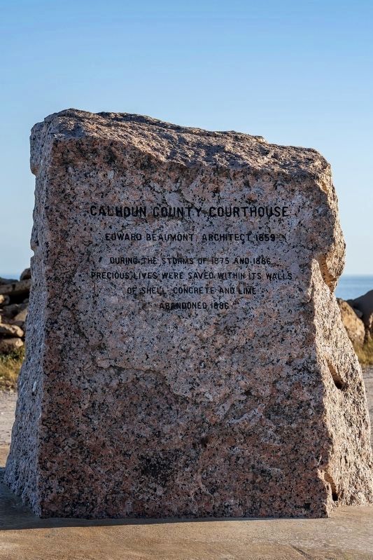 Calhoun County Courthouse Marker. Click for full size. Calhoun County Courthouse Marker image. Click for full size.