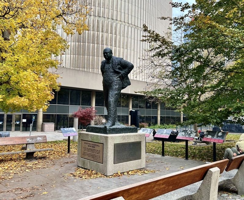 Winston Churchill Marker image. Click for full size.