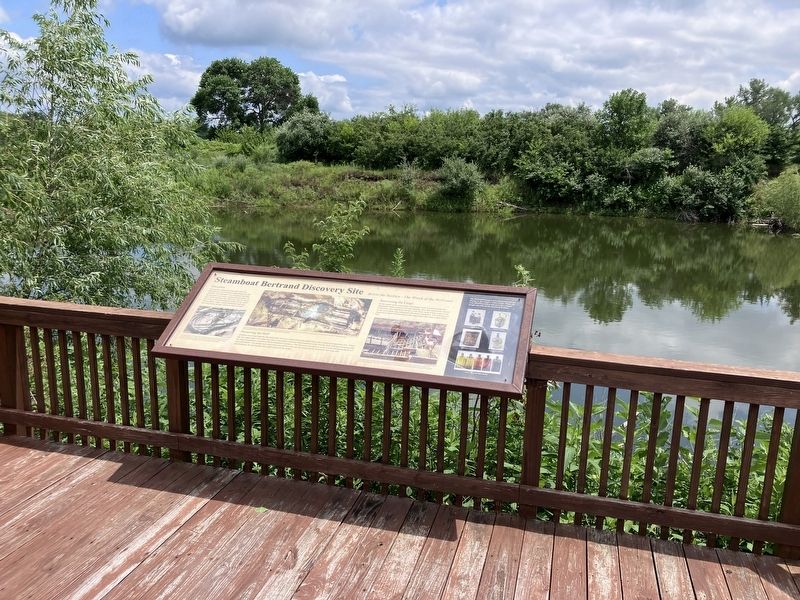 The April 1, 1865: The Bertrand Goes Down Marker is just to the right of the marker pictured. image. Click for full size.