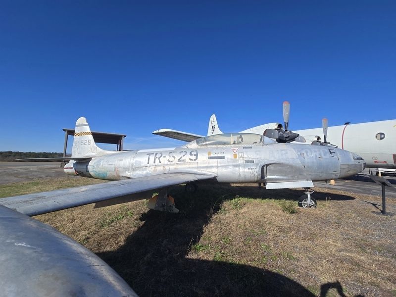 Side view of Lockheed T-33 "Shooting Star" image. Click for full size.
