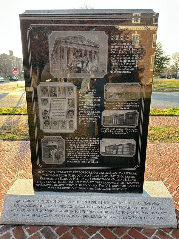 Delaware Desegregation Monument - reverse side image. Click for full size.