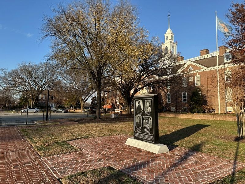 Delaware Desegregation Monument - wide view image. Click for full size.