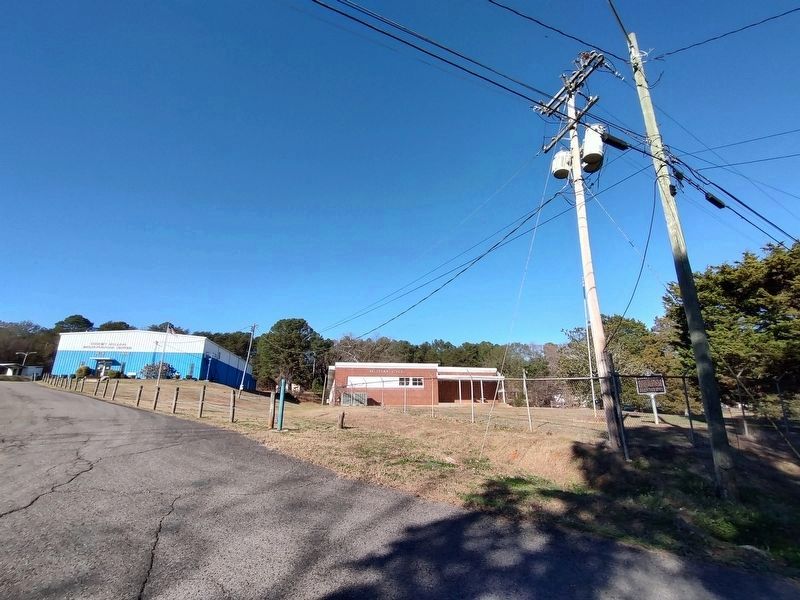 Reedtown High School and Marker image. Click for full size.