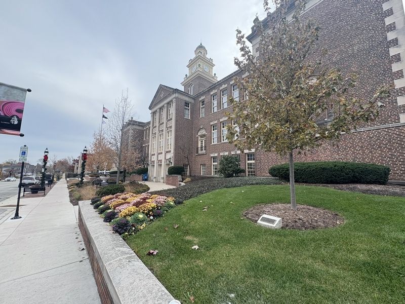 �Marmo� Red Maple Marker in front of Glen Ellyn Civic Center image. Click for full size.