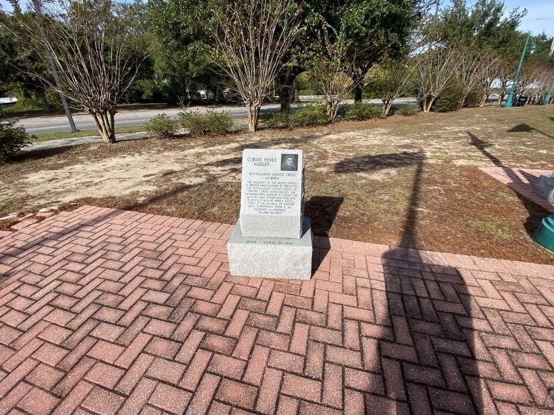 Claude Keyes Hudson Marker image. Click for full size.
