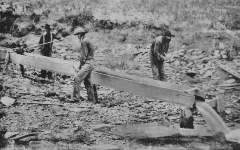 Marker detail: Sluice Box image. Click for full size.