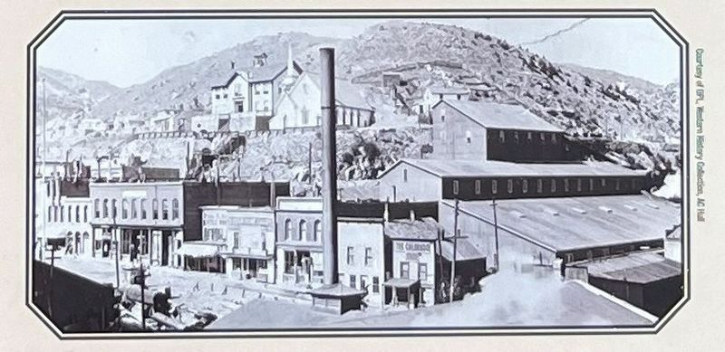 Marker Detail - lower right photo image. Click for full size.