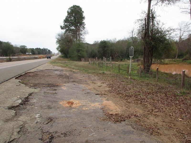 Old Neches Saline Road Marker image. Click for full size.